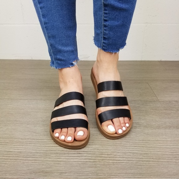 Faux Leather Sandals Flexible Soles for Comfort - Picture 3 of 8